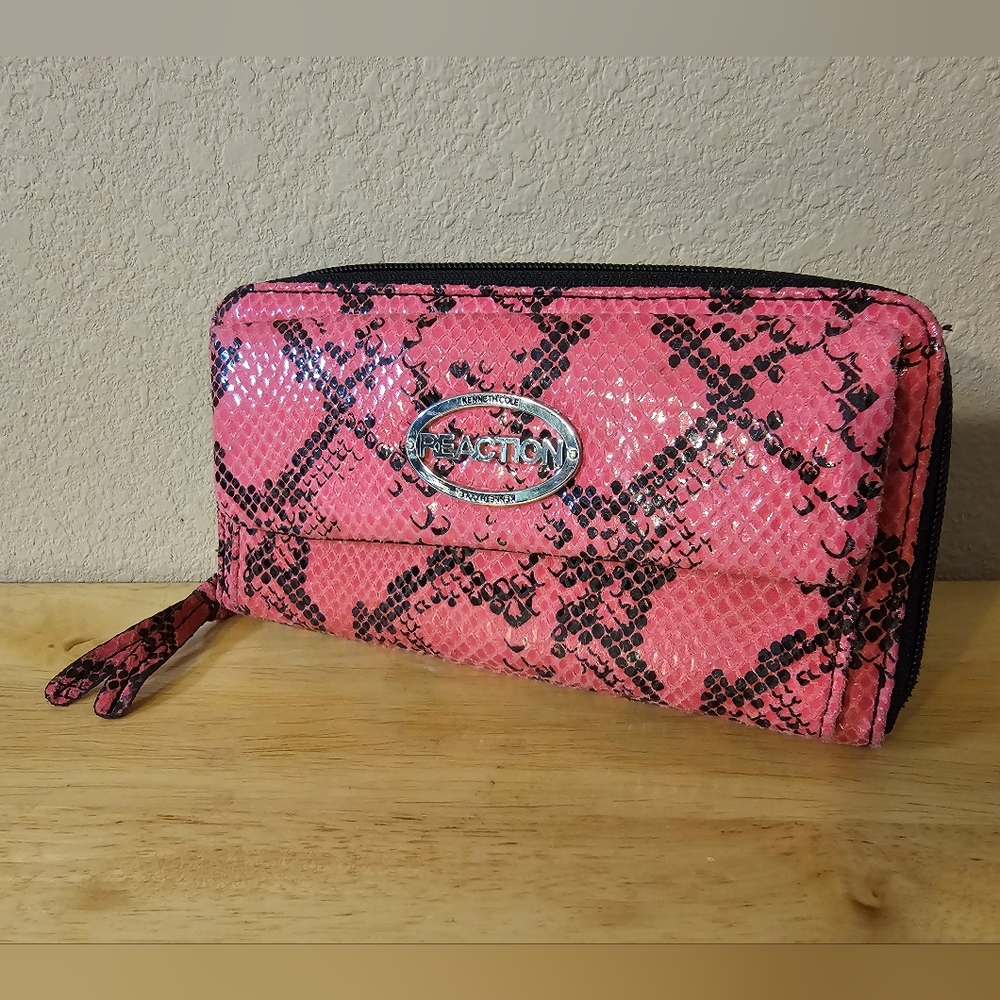 Kenneth Cole Pink Snake Print Wallet